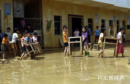 梅州市丰顺县黄金镇的生产生活正在恢复