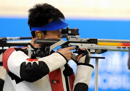 男子10米气步枪