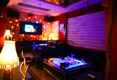 沉迷大连的慢摇吧演艺吧文化吧休闲吧