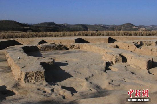 陕西延安发现4500年前遗址 出土大量文物(4)