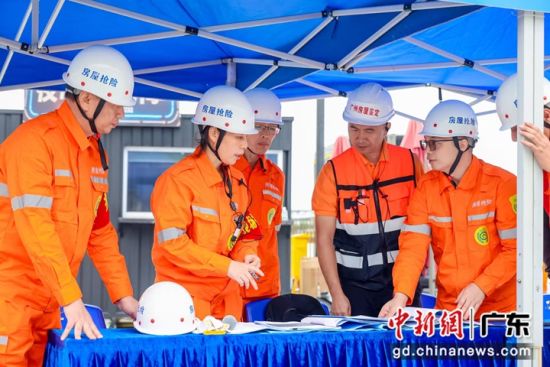 2025年广州市房屋应急抢险综合演练现场。主办方供图 2025年广州市房屋应急抢险综合演练现场。主办方供图