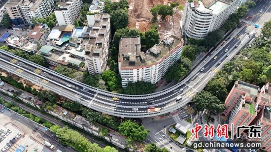 广园路下塘西路立交新貌。中交二航局 供图 广园路下塘西路立交新貌。中交二航局 供图