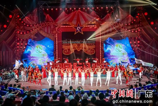 ڰ˽йϷںٳ¡糡Ļ¡ ͼ