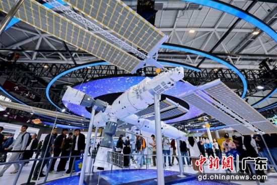 航天科技产品亮相高交会。主办方供图 航天科技产品亮相高交会。主办方供图