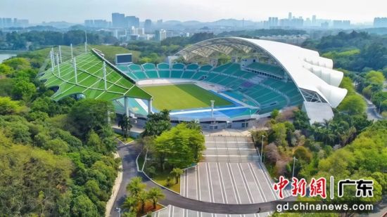 广州大学城体育中心体育场。中建八局华南公司 供图 广州大学城体育中心体育场。中建八局华南公司 供图