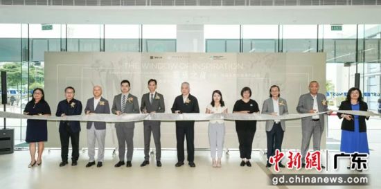 ��Ļʽ�ֳ������ſƼ���ѧͼ��� ��ͼ