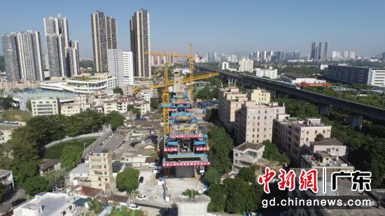 项目施工现场。中铁二十三局供图 项目施工现场。中铁二十三局供图