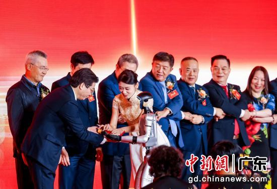 ܻˡСλ᳤ľݽС췽ͼ