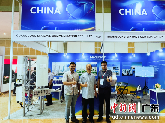 2025���������άЯ��У�������з����״��Ʒ�μ�ӡ��ͨ��չ�ᡣ����ά��ͼ