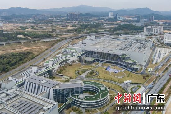 粤芯半导体园区航拍图。广州供电局 供图 粤芯半导体园区航拍图。广州供电局 供图