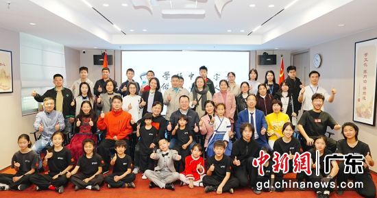 ��ֳ���ͨѶԱ ��ͼ