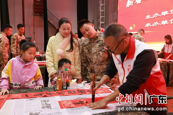 活动现场。张东明 摄 活动现场。张东明 摄