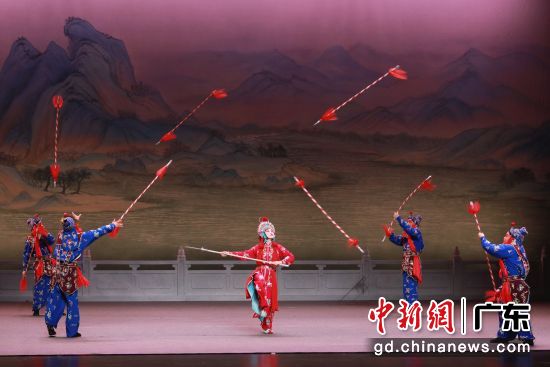 晚会现场。主办方供图 晚会现场。主办方供图