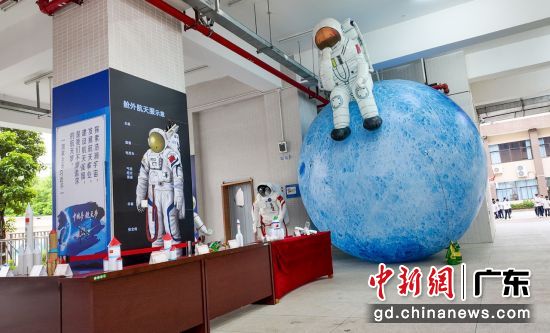 航天模型展区。校方 供图 航天模型展区。校方 供图