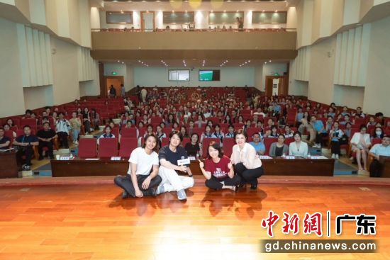 活动现场。刘羽洁 摄 活动现场。刘羽洁 摄