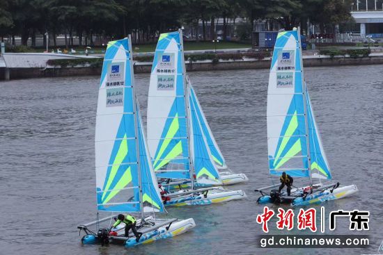 �齭�ϵķ�ͧ�����췽 ��ͼ