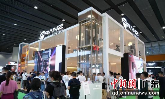2026中国国际电梯展在广州举行。通讯员 供图 2026中国国际电梯展在广州举行。通讯员 供图