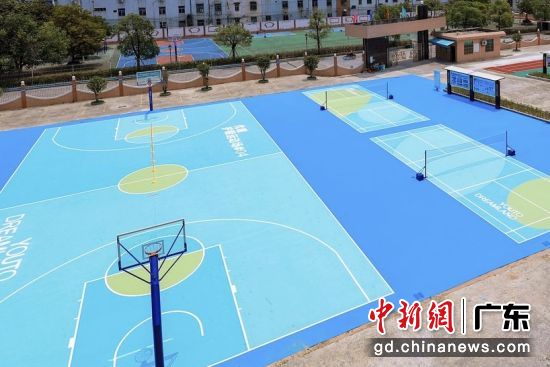 航拍运动场。通讯员 供图 航拍运动场。通讯员 供图