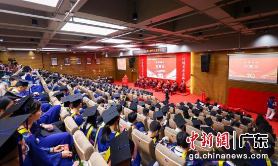 毕业典礼。深圳先进院供图 毕业典礼。深圳先进院供图