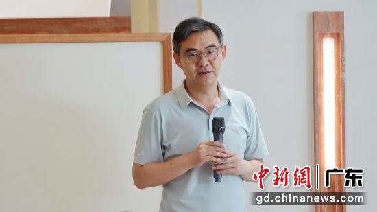 岐黄学者、房氏十三针创始人房繄恭。受访方 供图 岐黄学者、房氏十三针创始人房繄恭。受访方 供图