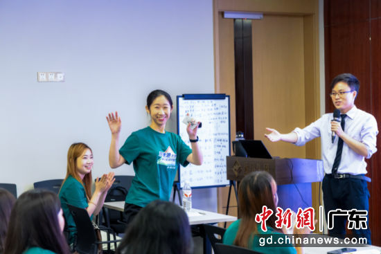 线下相聚。祈福集团 供图 线下相聚。祈福集团 供图