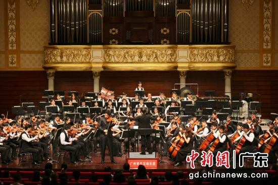 珠海华发中演大剧院演出现场。许磊 摄 珠海华发中演大剧院演出现场。许磊 摄