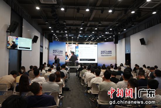 活动现场。 何俊杰 摄 活动现场。 何俊杰 摄