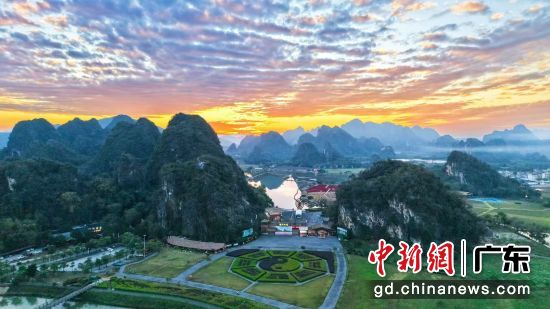 “峰林晓镇农文旅融合项目”落户英德九龙镇。受访方 供图 “峰林晓镇农文旅融合项目”落户英德九龙镇。受访方 供图