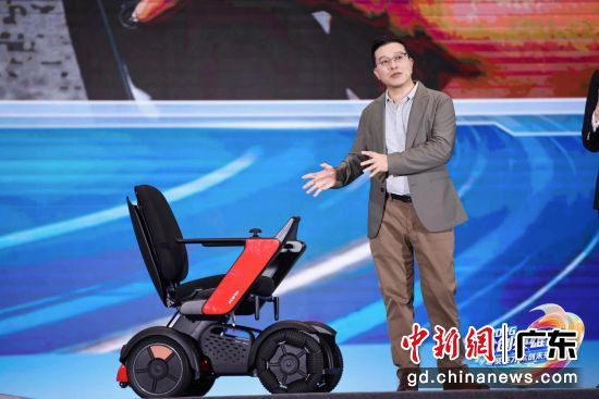 创业者介绍产品。广东广播电视台 供图 创业者介绍产品。广东广播电视台 供图
