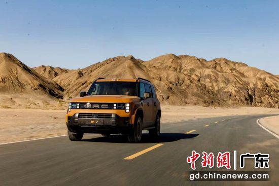 广汽传祺越7近日上市,开售仅30分钟订单突破16815台。广汽集团 供图 广汽传祺越7近日上市,开售仅30分钟订单突破16815台。广汽集团 供图
