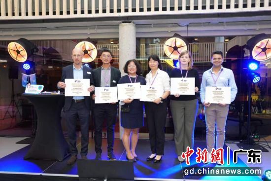 获奖团队代表现场合影。主办方供图 获奖团队代表现场合影。主办方供图