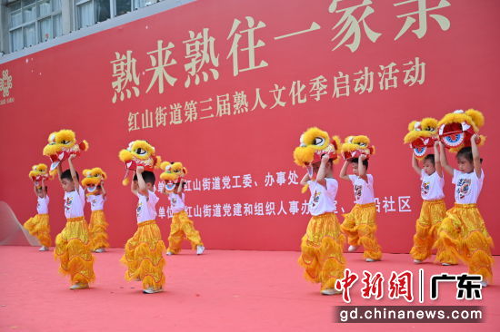活动现场。 陈楚红 摄 活动现场。 陈楚红 摄
