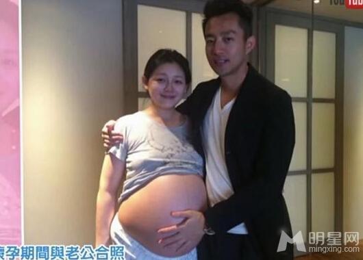  佟丽娅产后晒自拍 .htm新消息评论 -微博生活网