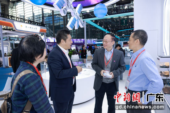 ����������ѧ����ҽеչ������ ��