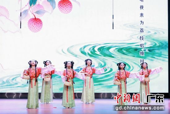 �ݳ��ֳ����㶫������ý������ ��ͼ