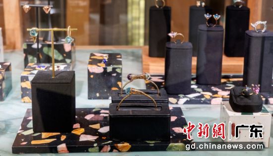 �������ʦ������չ��ع��ݡ�չ�����췽 ��ͼ