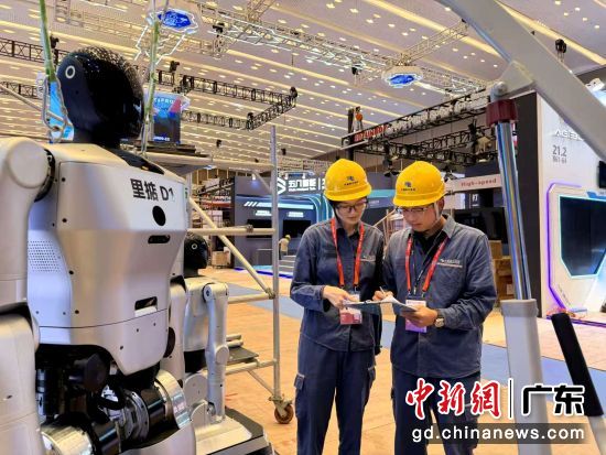 �㽻�ῪĻǰϦ���Ϸ������㶫���ݹ���ֱ�������Ա�ڹ㽻�������չ����չ�õ��豸��ȫ��顣���ݹ���� ��ͼ