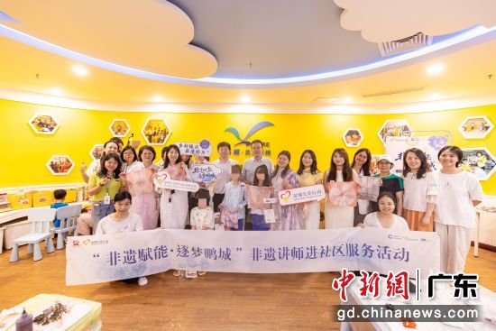 �����ж�ͯҽԺ�Ļ������ҳ���ҽ����Ա���չ�ͬ����ҽԺ���ذ��ռ䡱�ٰ�ķ��ż��������������йذ��칩ͼ