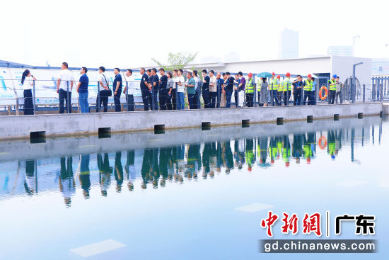 ��ҵ��Ħ���ֳ���Ħ���ų�Ը ��